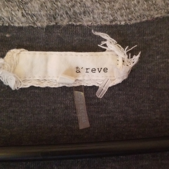 A'reve sweater.(Z) - Picture 4 of 8